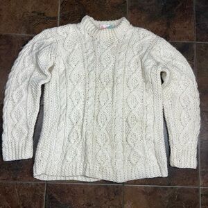 Vintage Wool Made in Italy Cable Knit Crew Neck Sweater